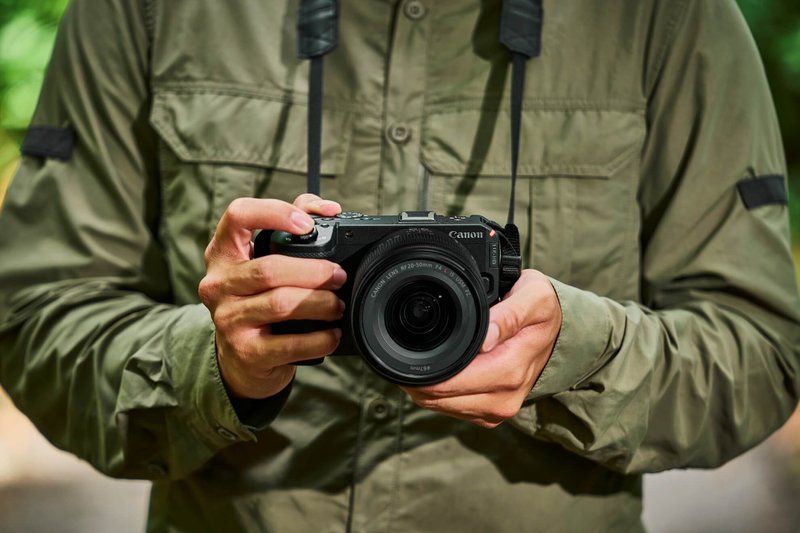 Canon EOS R6 V Mirrorless Full Frame Camera by  in  - EC MALL