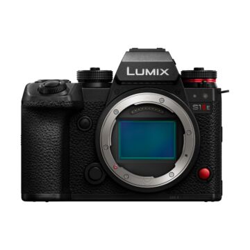 Panasonic Lumix S1IIE
