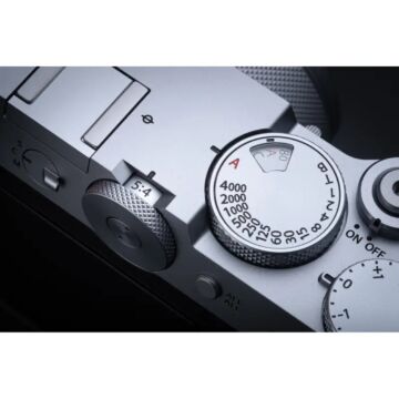 Fujifilm GFX 100RF Medium Compact Camera