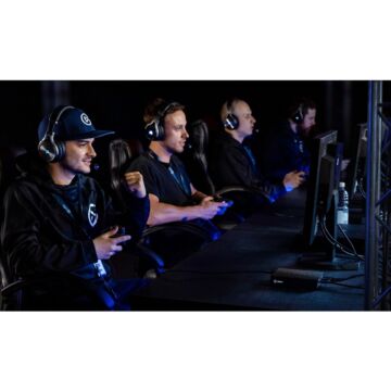 Elgato Game Capture 4K60 S+ Capture Card 4K HDR (10GAP9901)