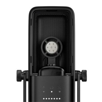 Elgato Wave 3 Premium Microphone and Digital Mixing Solution