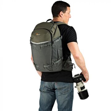 Lowepro Flipside Trek BP 450AW bag