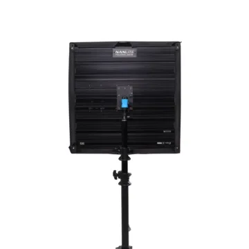 Nanlite PavoSlim 240B LED Bi-Color Panel Light