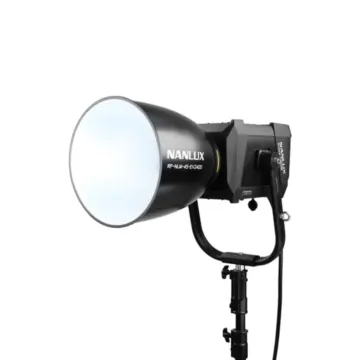 Nanlux Evoke 2400B LED Bi-Color Spot Light with Reflector 45° in Flight Case