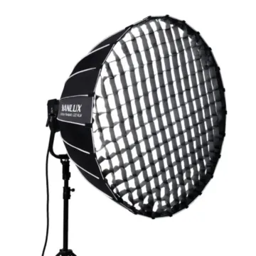 Nanlux Evoke 2400B LED Bi-Color Spot Light with Reflector 45° in Flight Case