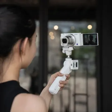 PGYTECH Mantispod 2.0 Classic Black (PGY - P-CG-080) / Moon White (PGY - P-CG-083)