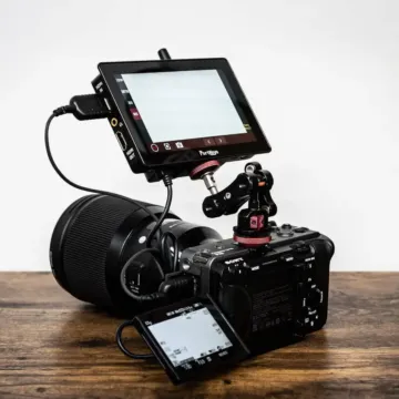 Portkeys LH5P 5.5″ 1700NIT Brightness 4K HDMI Touchscreen Monitor