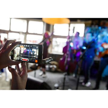 Rode VideoMic Me Directional Mic for Smart Phones