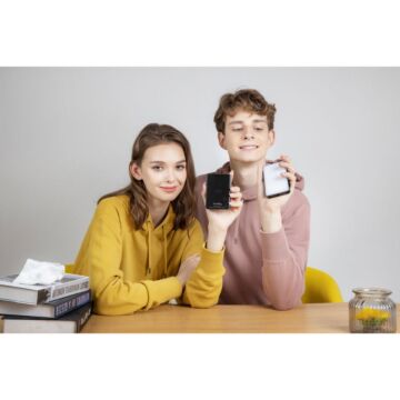 SmallRig 3290 RM75 RGB Magnetic Smart LED Light