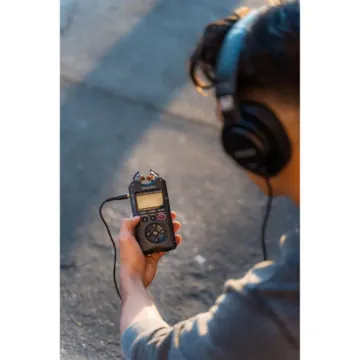 Tascam DR-40X-4Track Digital Audio Recorder and USB Audio Interface