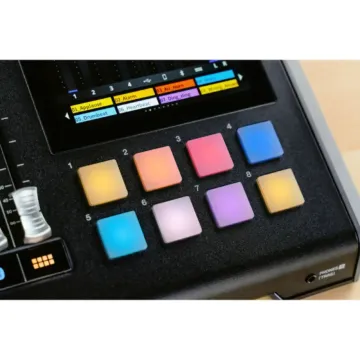 Tascam Mixcast 4 Podcast Station with Built-In Recorder / USB Audio Interface