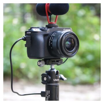 Ulanzi BG-3 10000MAh Power Bank Hand Grip For GoPro / Mirrorless / Compact / Action Cam / Mobile