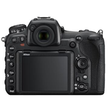 Nikon D500