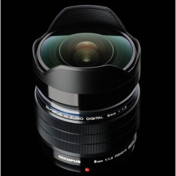 Olympus M.ZUIKO Digital ED 8mm f/1.8 Fisheye PRO