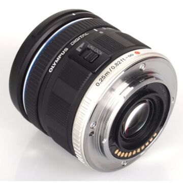 Olympus M.Zuiko Digital ED 9-18mm f/4.0-5.6