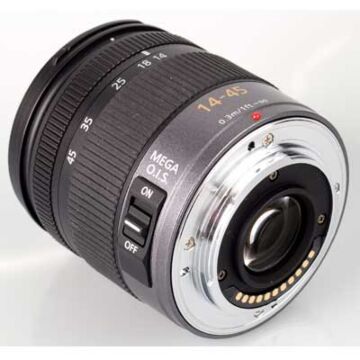 Panasonic Lumix G Vario 14-45mm f/3.5-5.6 ASPH