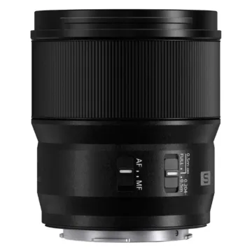 Panasonic Lumix S 100mm f/2.8 Macro Lens