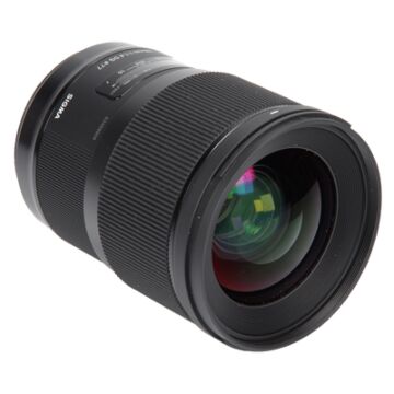 Sigma 28mm f/1.4 DG HSM Art