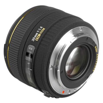 Sigma 30mm f/1.4 EX DC HSM