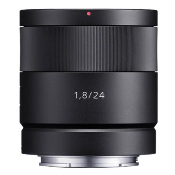 Sony Sonnar T* E 24mm f/1.8 ZA