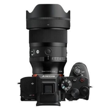 Sigma AF 35mm f/1.4 DG II (A) Lens