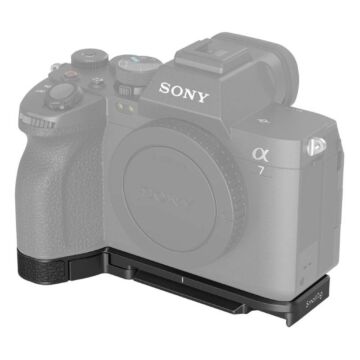 SmallRig 3666B Baseplate for Sony Alpha 7R V / Alpha 7 IV