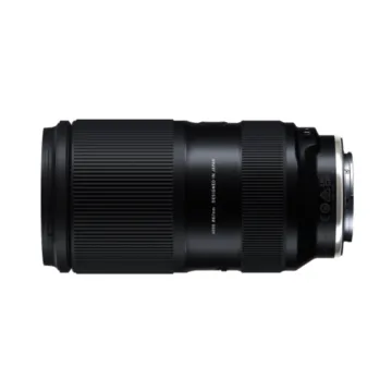 Tamron 50-300mm f/4.5-6.3 Di III VC VXD