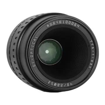 TTArtisan APS-C 40mm f/2.8 Macro Lens
