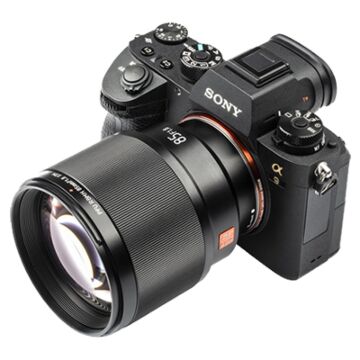 Viltrox PFU RBMH 85mm f/1.8 STM Auto Focus