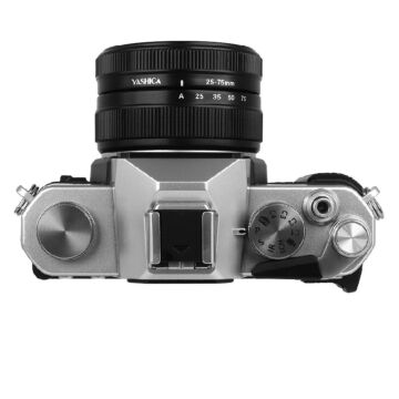 YASHICA FX-D 100 Digital Film Simulation Camera