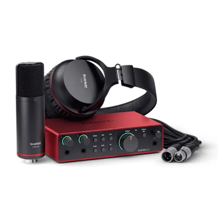 Focusrite Scarlett 2i2 Studio (4th Gen) by  in  - EC MALL