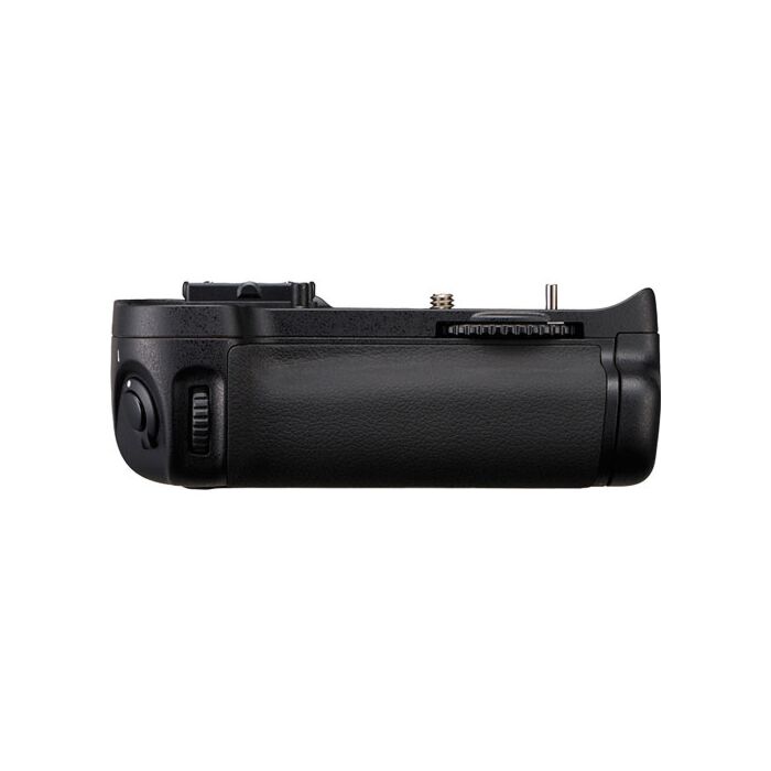 Nikon MB-D11 Battery Grip for Nikon D7000 by  in  - EC MALL