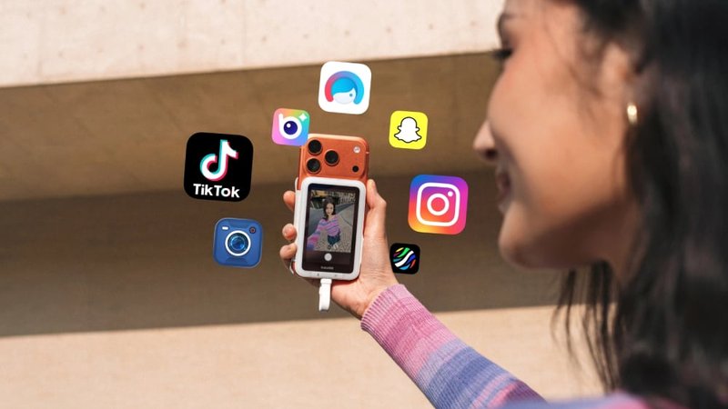 Insta360 Snap Selfie Screen by  in  - EC MALL