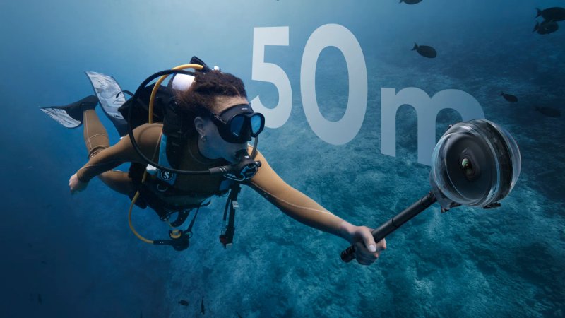 Insta360 X5 Invisible Dive Case Pro by  in  - EC MALL