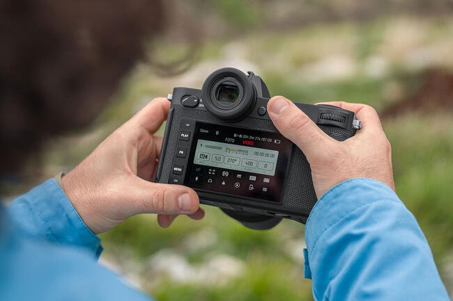 Leica SL2-S by  in  - EC MALL