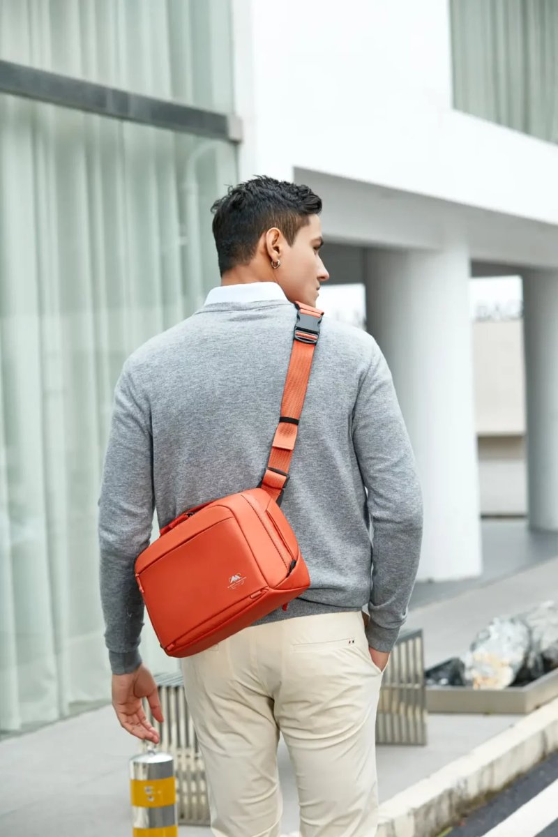 Summit Creative Tenzing Shoulder Bag 7L by in - EC MALL