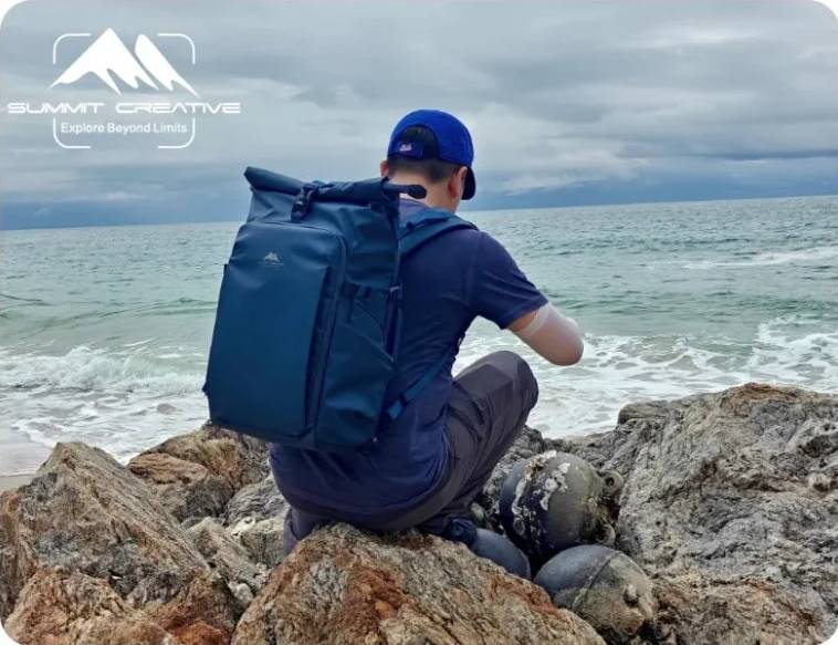 Summit Creative Metropolis Rolltop Backpack 28L by  in  - EC MALL
