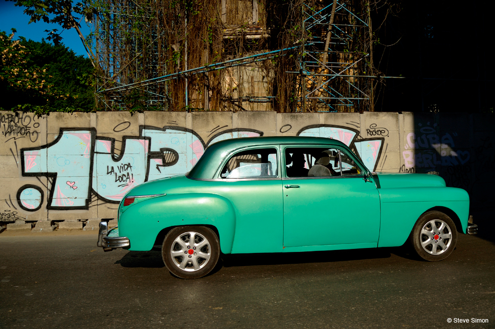 Nikon AF-S NIKKOR 24-85mm f/3.5-4.5G ED VR by  in  - EC MALL