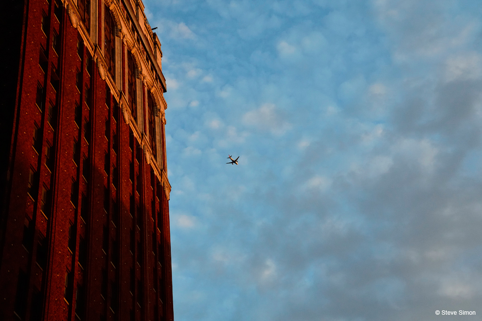 Nikon AF-S NIKKOR 24-85mm f/3.5-4.5G ED VR by  in  - EC MALL