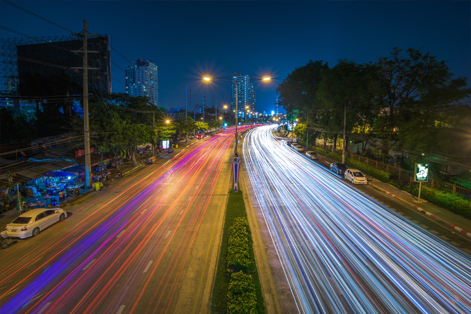 Nikon AF-S NIKKOR 18-35mm f/3.5-4.5G ED by  in  - EC MALL