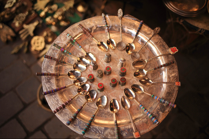 Canon EF 35mm f/2 IS USM by  in  - EC MALL