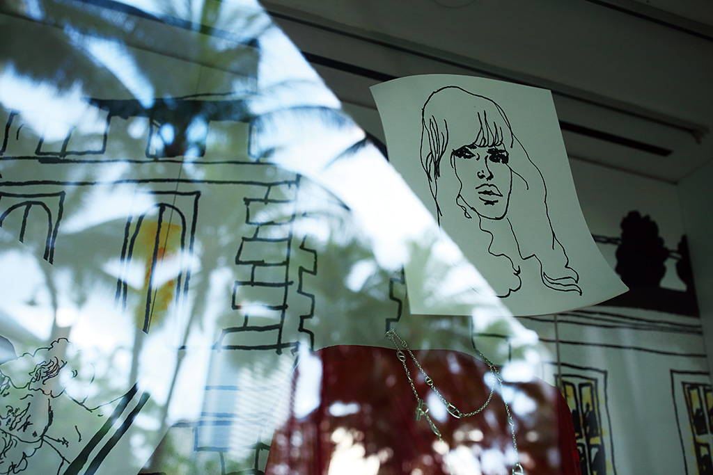 Canon EF 35mm f/1.4L II USM by  in  - EC MALL