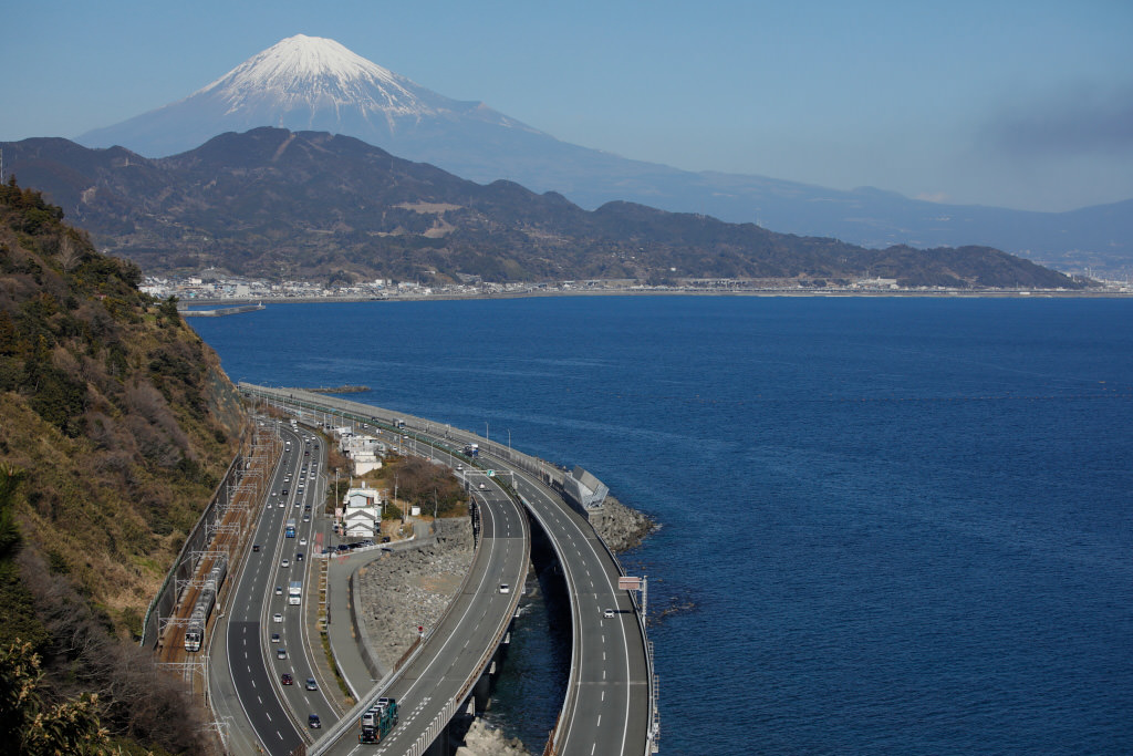 Canon EF 70-300mm f/4-5.6 IS II USM Lens by  in  - EC MALL