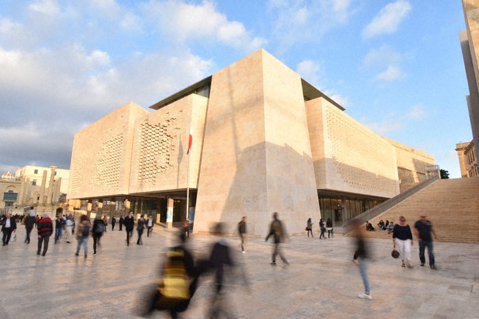 Nikon AF-P DX NIKKOR 10-20mm f/4.5-5.6G VR by  in  - EC MALL