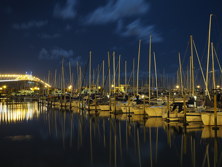 Olympus M.Zuiko Digital 25mm f/1.8 Lens by  in  - EC MALL