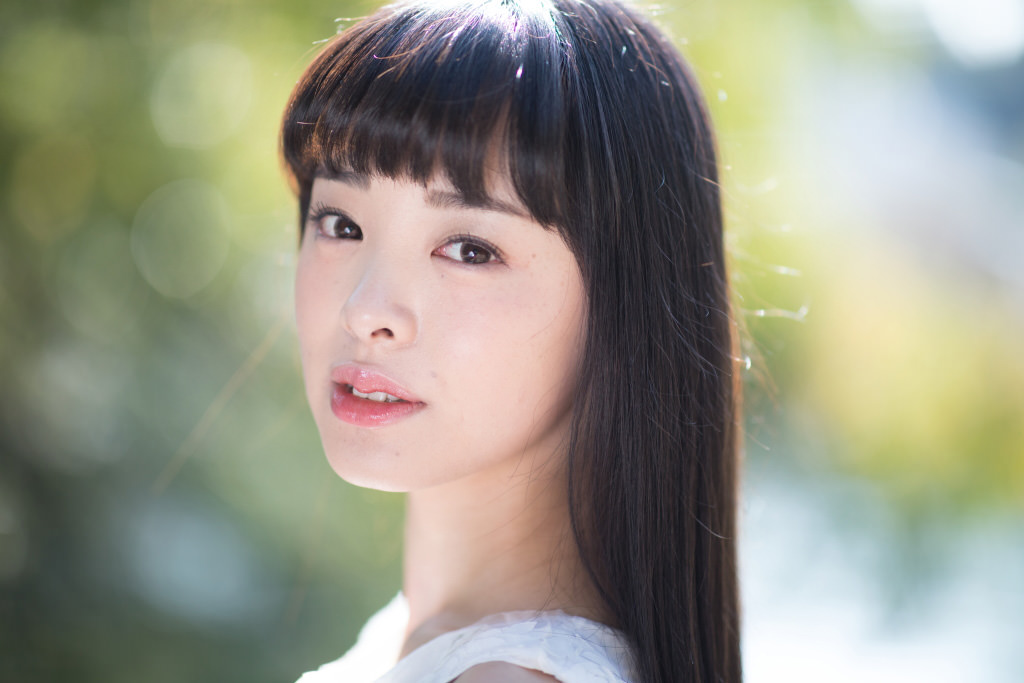 Canon EF 85mm f/1.4L IS USM by  in  - EC MALL