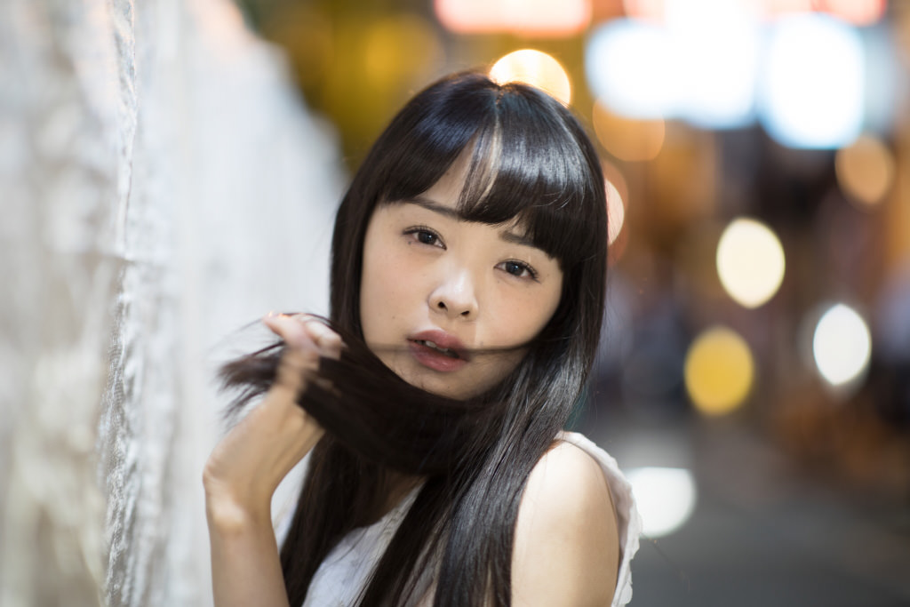 Canon EF 85mm f/1.4L IS USM by  in  - EC MALL