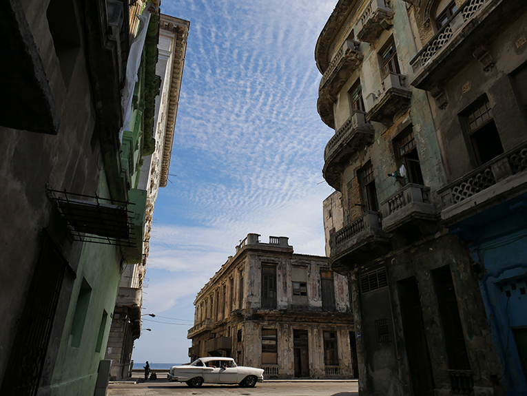 Panasonic Leica DG Summilux 12mm f/1.4 ASPH by in - EC MALL