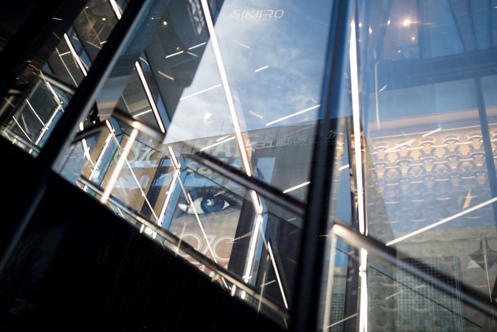 Sigma 40mm f/1.4 DG HSM Art by  in  - EC MALL