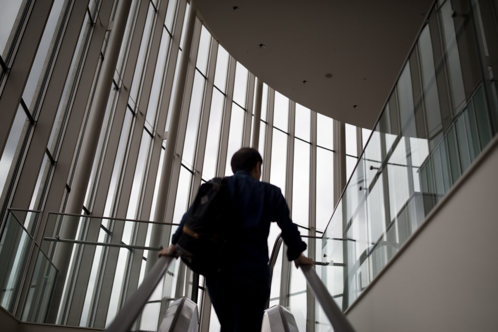 Sigma 40mm f/1.4 DG HSM Art by  in  - EC MALL